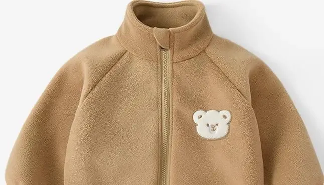 Kids' Bear-Appliqué Polar Fleece Jacket — 5 Colourways — Brown, chest detail