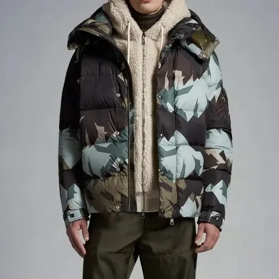 Men's Camo Down Puffer Jacket — 1 Colourway