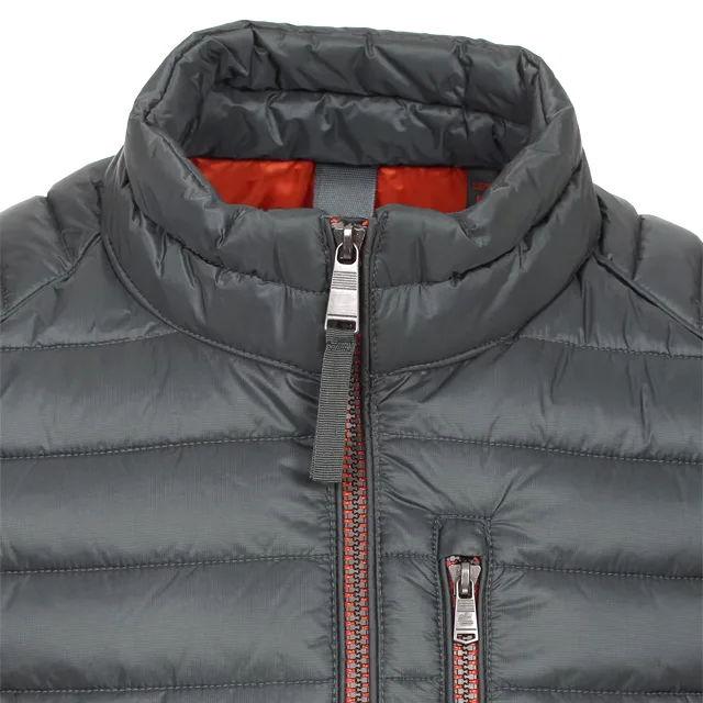 Men’s Quilted Jacket — Dark Grey — Dark Grey, collar and zip detail