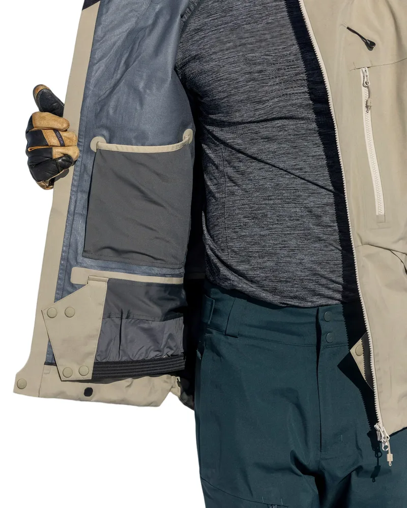 Men's Ski Jacket — 5 Colourways — Light Khaki, lining and snow skirt detail