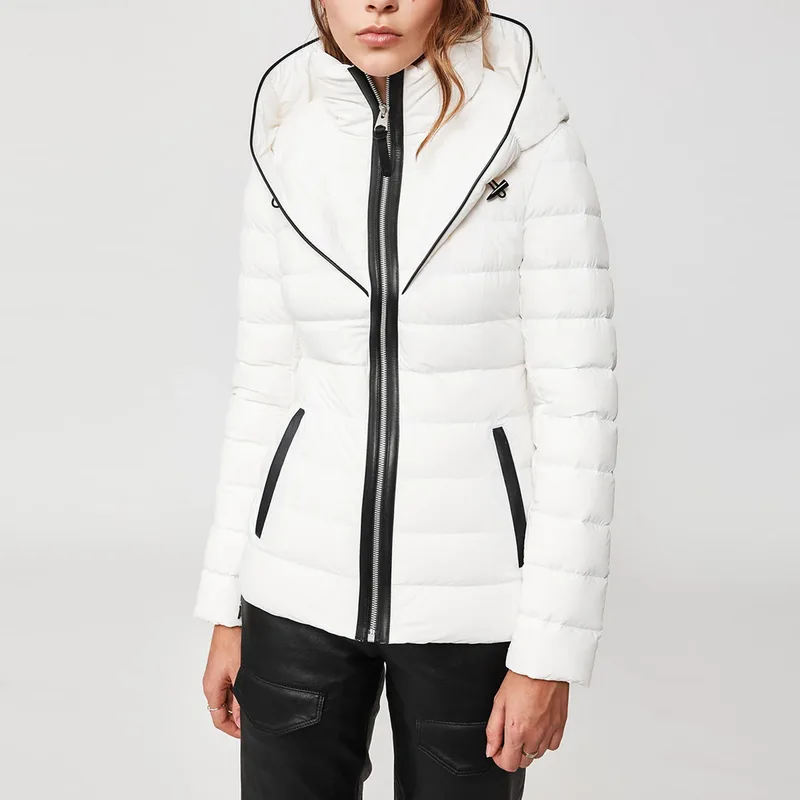 Women's Lightweight Hooded Puffer Jacket — 1 Colourway